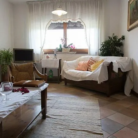 多罗米亭坎托住宿加早餐旅馆 Cesiomaggiore