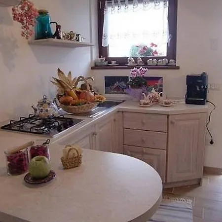 住宿加早餐酒店 多罗米亭坎托住宿加早餐旅馆 3*