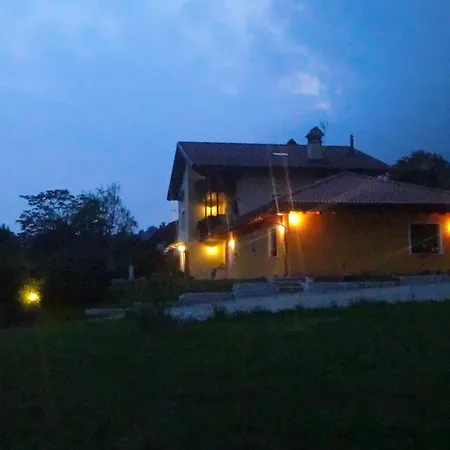 住宿加早餐酒店 多罗米亭坎托住宿加早餐旅馆 *
